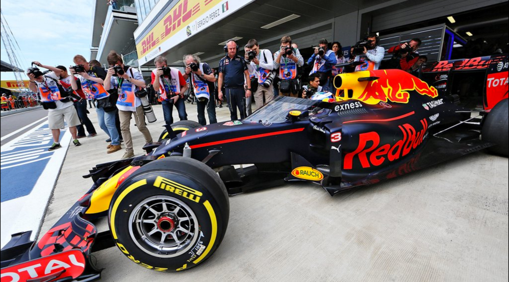 Red Bull run the 'Aeroscreen'
